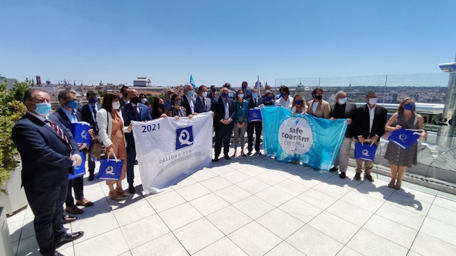 Entrega de la Q de Calidad a las playas Sexitana (AYTO. ALMUÑECAR) 