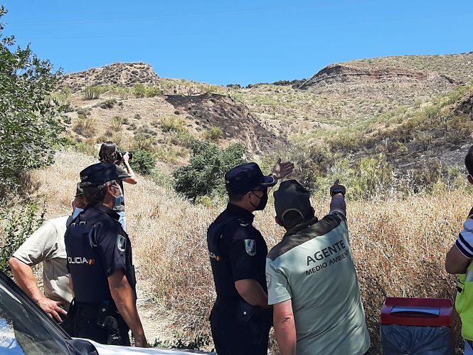 Policia Autonómica junto a Agentes de Medio Ambiente (JUNTA)