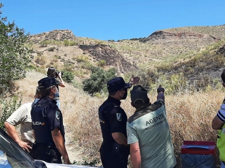Policia Autonómica junto a Agentes de Medio Ambiente (JUNTA)