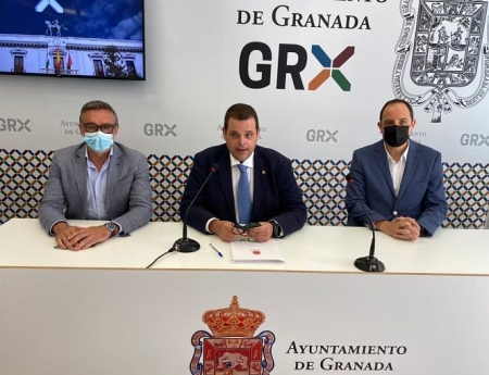 Rueda de prensa en el Ayuntamiento de Granada (VOX) 