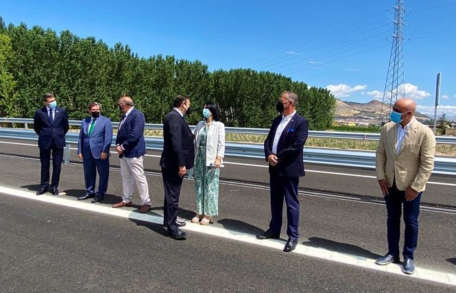 l ministro de Transportes, Movilidad y Agenda Urbana (Mitma) , José Luis Ábalos, durante la puesta en servicio este pasado miércoles del tramo Pinos Puente-Atarfe de la autovía GR-43 (DELEGACIÓN DEL GOBIERNO EN ANDALUCÍA)