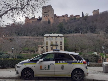 Vehículo de la Unidad de Policía Adscrita a la Junta de Andalucía (JUNTA DE ANDALUCÍA) 