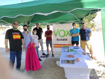 ;iembros de VOX Guadix (VOX GUADIX) ;iembros de VOX Guadix (VOX GUADIX)