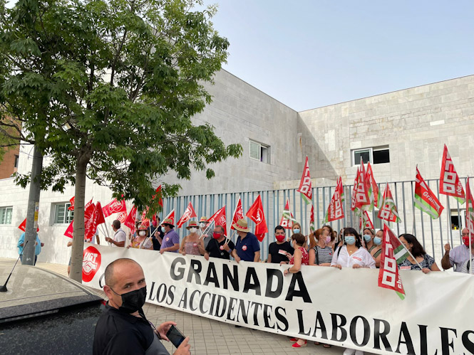 Imagen de la concentración de la CGE (CCOO) 