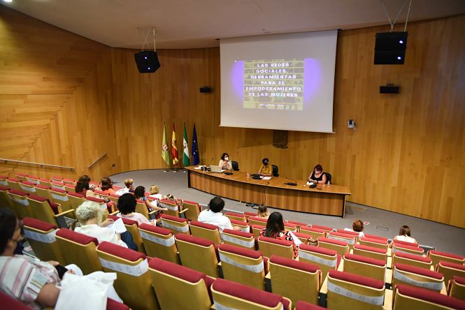 Clausura del ciclo formativo (S. BÁRCENA / DIPGRA)