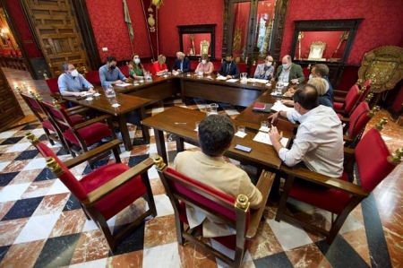 Imagen de la nueva Junta de Gobierno Local (AYUNTAMIENTO DE GRANADA)