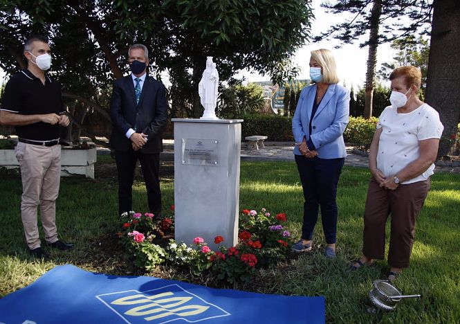 El Puerto de Motril nombra Capitana Honorífica a la Virgen del Carmen y descubre un monolito con su imagen (AUTORIDAD PORTUARIA DE MOTRIL)