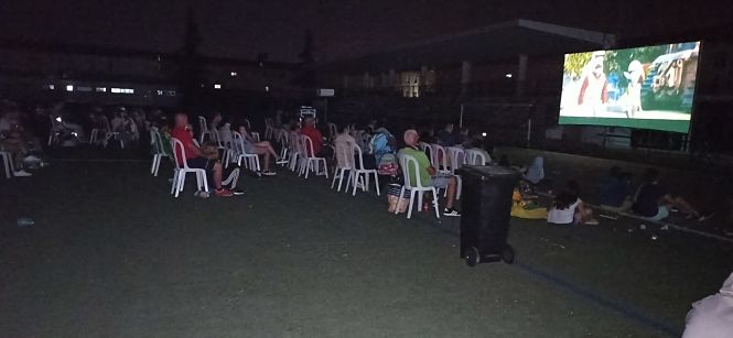 Cine de verano celebrado en Ambroz (AYTO. VEGAS DEL GENIL) 