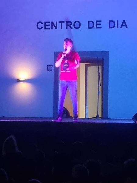 Actuación de Cristian García (AYTO. OTURA) 