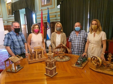 Donación de las maquetas (AYUNTAMIENTO MOTRIL)