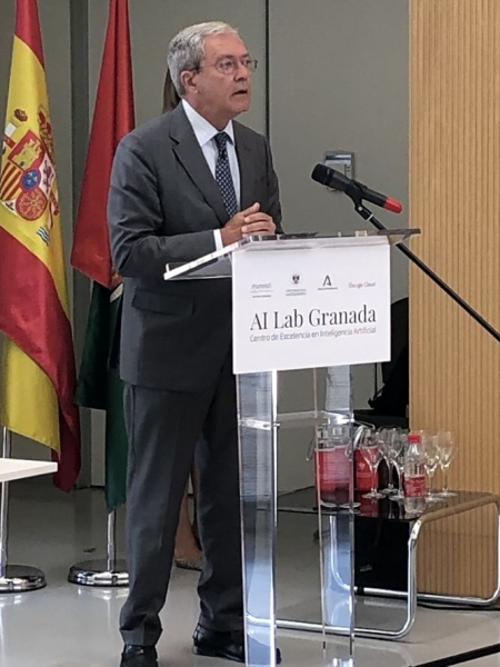 El Consejero de Transformación Económica, Industria, Conocimiento y Universidades, Rogelio Velasco (JUNTA) 