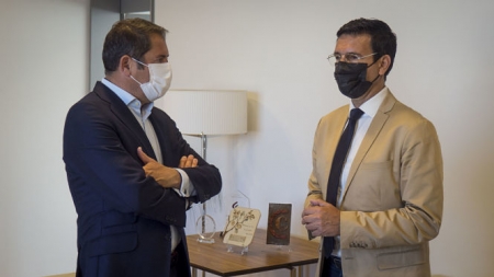 Imagen de la reunión entre Gerardo Cuerva y Francisco Cuenca (CÁMARA GRANADA)