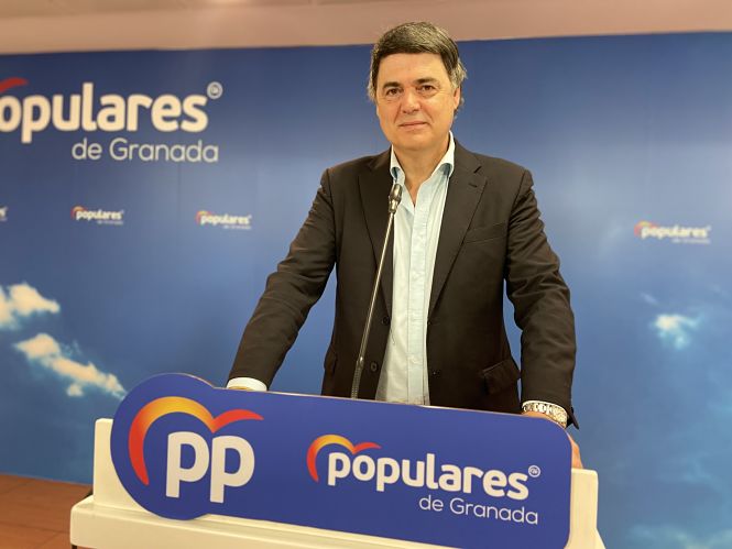 Carlos Rojas hoy en la sede provincial del PP de Granada (PP)