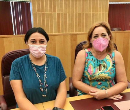 Las diputadas de Unidas Podemos, Alejandra Durá, y Mari Carmén Pérez (UNIDAS PODEMOS)