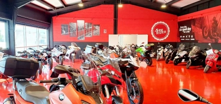 Instalaciones de CrestaNevada (AYTO. CÚLLAR VEGA)