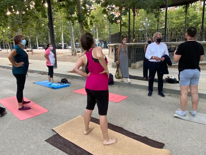 El concejal de Deportes del Ayuntamiento de Granada, José Antonio Huertas en una de las actividades (AYTO. GRANADA) 