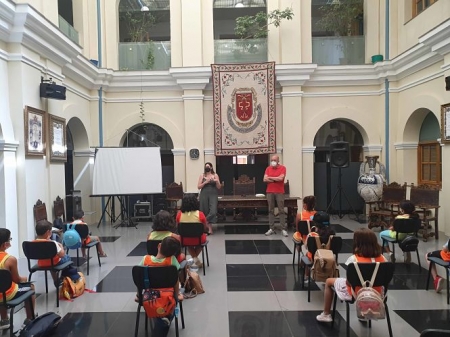 Imagen de uno de los talleres (AYTO. GUADIX) Imagen de uno de los talleres (AYTO. GUADIX)