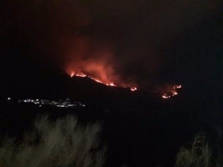Incendio forestal declarado en Almegíjar, en la provincia de Granada, el pasado lunes (INFOCA) 