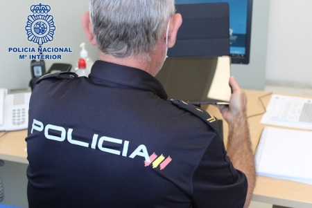 Agentes de la Policía Nacional (POLICÍA NACIONAL) 