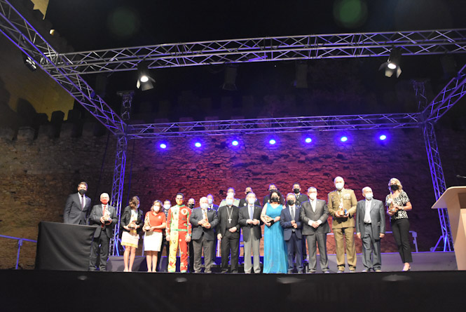 Acto celebrado en Guadix (AYTO. BAZA)