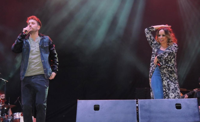 Kiko y Shara en concierto (WIKIMEDIA). 