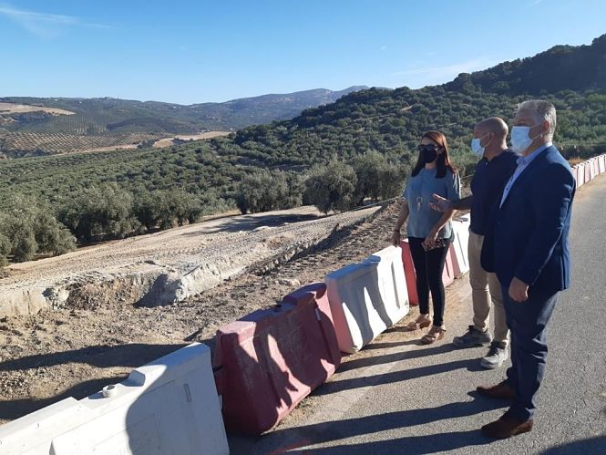 Imagen de la visita a Zagra (DIPUTACIÓN)