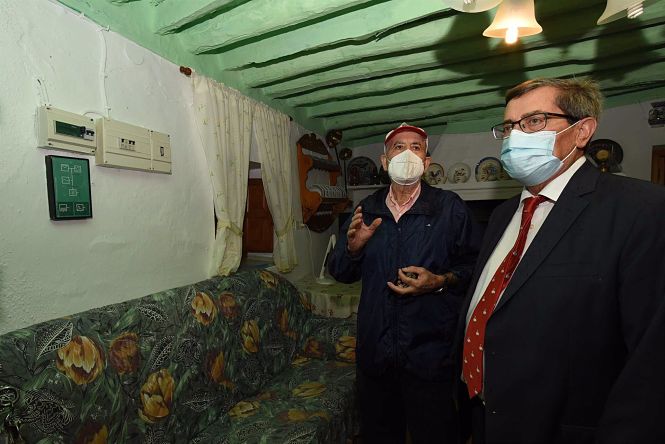 Visita de la Diputación a Rambla del Agua (R. MARTÍNEZ / DIPGRA) 