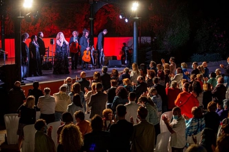 actuación de Estrella Morente en el festival Cante en la Encina el pasado mes de junio (AYTO. LA ZUBIA) actuación de Estrella Morente en el festival Cante en la Encina el pasado mes de junio (AYTO. LA ZUBIA)