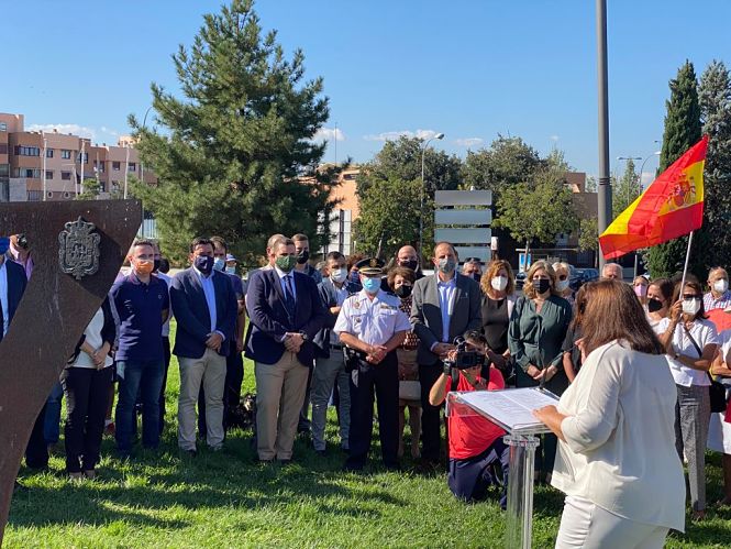 Homenaje a las víctimas del terrorismo (VOX) 