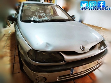 Coche accidentado en la zona norte (POLICÍA LOCAL) 