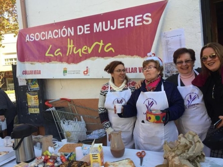 algunas de las mujeres de la asociación La Huerta de Cúllar Vega (AYTO. CÚLLAR VEGA) algunas de las mujeres de la asociación La Huerta de Cúllar Vega (AYTO. CÚLLAR VEGA)