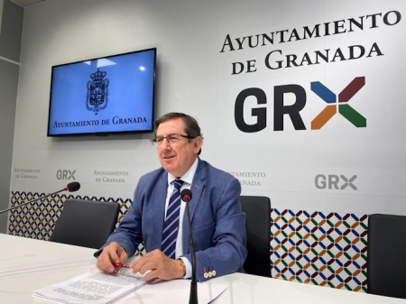 El coordinador del Grupo Municipal del PP, Luis González (PP) 