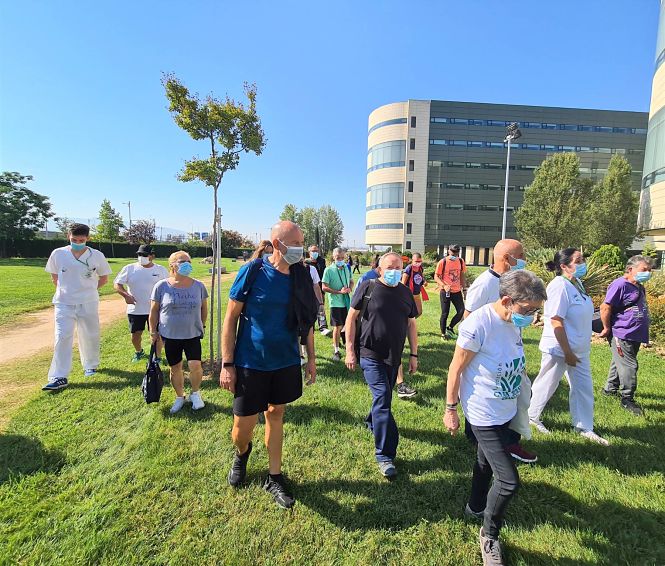 Pacientes realizando su rehabilitación cardíaca (HUSC)