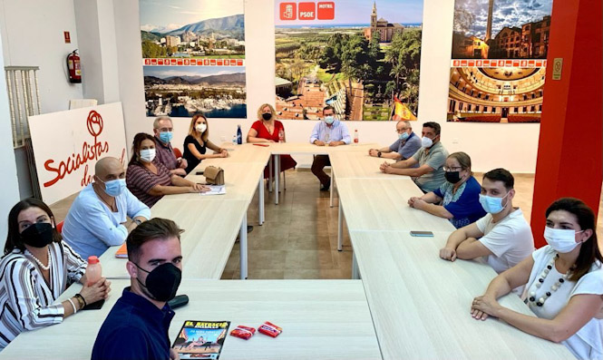 Imagen de la reunión con el PSOE de Motril (PSOE)