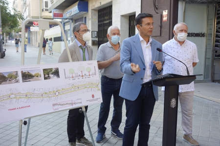 Presentación de la segunda fase de la remodelación de la antigua carretera de Málaga (JAVIER ALGARRA /AYUNTAMIENTO) 