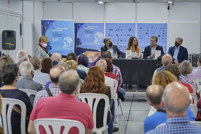 Presentación del libro de Javier Sierra (FERIA DEL LIBRO)