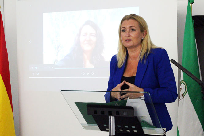 La directora del IAM , Laura Fernández (JUNTA)