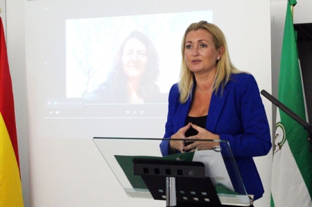 La directora del IAM , Laura Fernández (JUNTA)