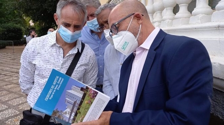 Profesionales del Hospital que han participado en la antología (HOSPITAL VIRGEN DE LAS NIEVES) 