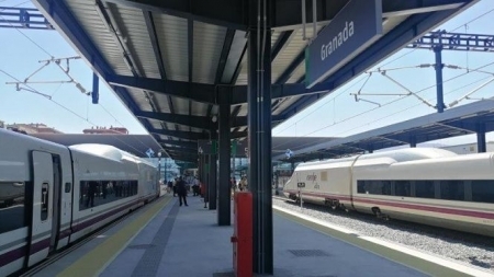 Estación de trenes de Granada (RENFE)