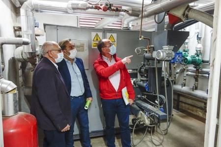 Visita a uno de los colegios de la capital ( JAVIER ALGARRA/ AYUNTAMIENTO)