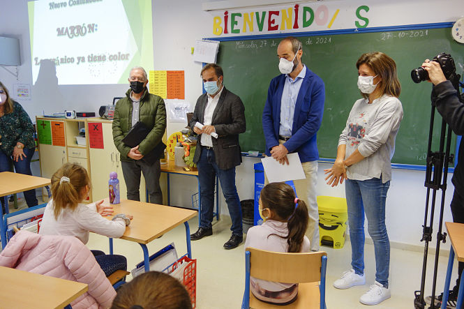 Presentación de la campaña a los escolares (JAVIER ALGARRA / AYUNTAMIENTO) 