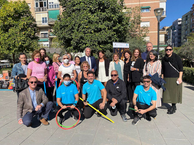 Presentación del programa `Siempre acompañados` (JAVIER ALGARRA / AYUNTAMIENTO) 