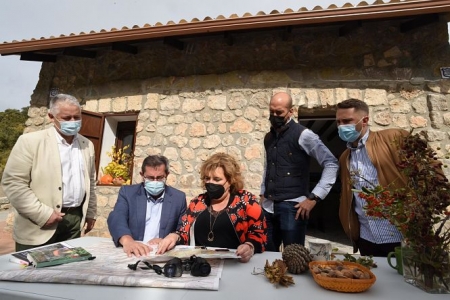 Imagen de la visita a Alfacar (R. MARTÍNEZ / DIPGRA) Imagen de la visita a Alfacar (R. MARTÍNEZ / DIPGRA)