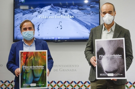 Presentación de la campaña de reciclado de pilas (JAVIER ALGARRA / AYUNTAMIENTO)