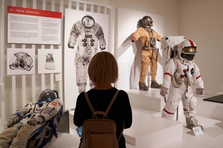 Expocisión `Tocar el cielo` (APRQUE DE LAS CIENCIAS)