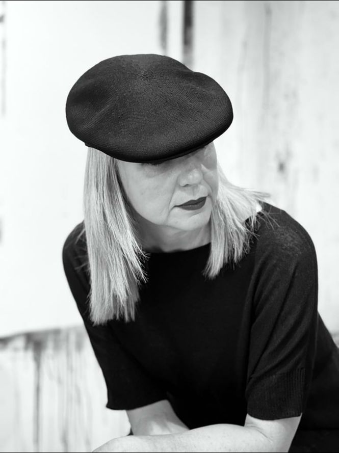 Imagen de la pintora motrileña, Mar Aragón (MAR ARAGÓN(