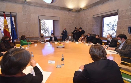 Convenio para el centenario del Concurso de Cante Jondo (DIPUTACIÓN) 