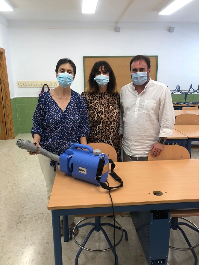 Irene Justo (centro) en una imagen de archivo (PSOE)