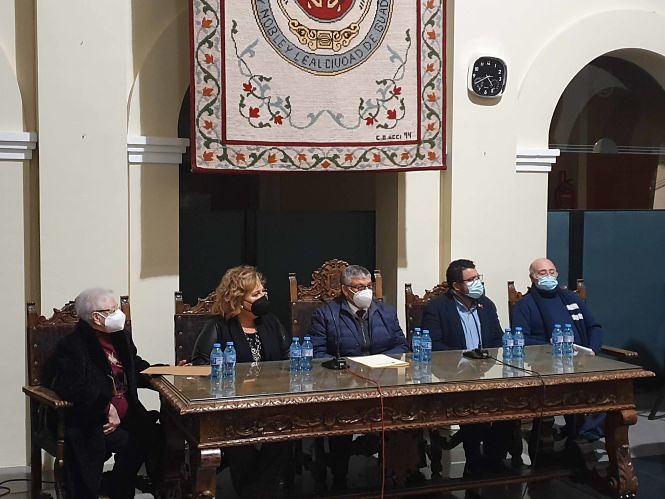 Homenaje al pintor Julio Visconti (AYTO. GUADIX)